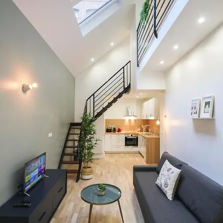 Centre - Nice, Cozy And Functional Ap. Apartment *